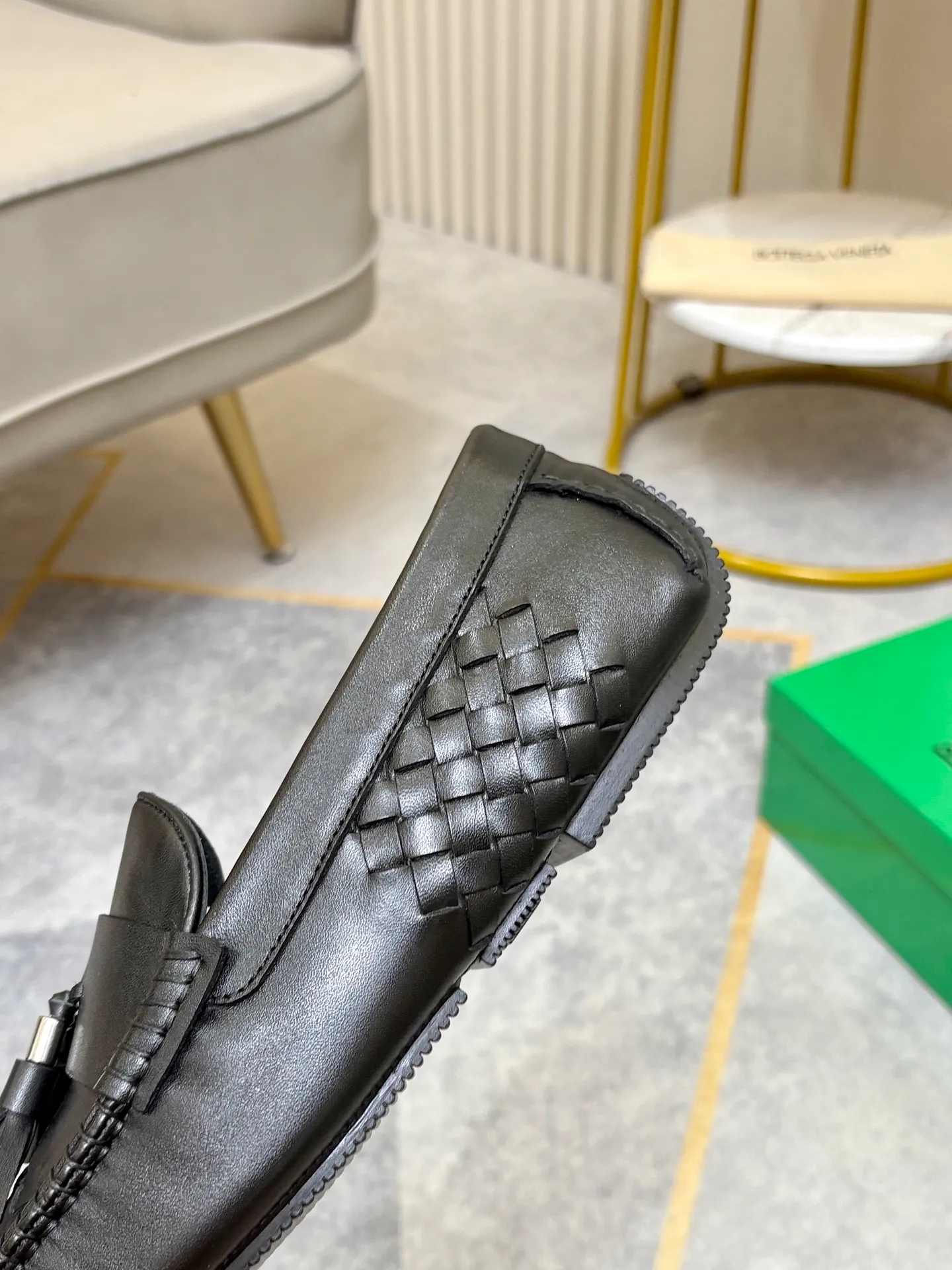 P420💰 (Niu Li + Niu Pad) [BV] The latest hot style‼ ️Casual men's shoes, uppers imported first-layer cowhide ➕Full imported cowhide lining✔️Exquisite workmanship, excellent foot feel, special rubber soles✔️, cool and fashionable, the latest fashion, fashionable outsole, hurry up.  Code number: 38-44 (can be customized to 37.45, non-refundable)